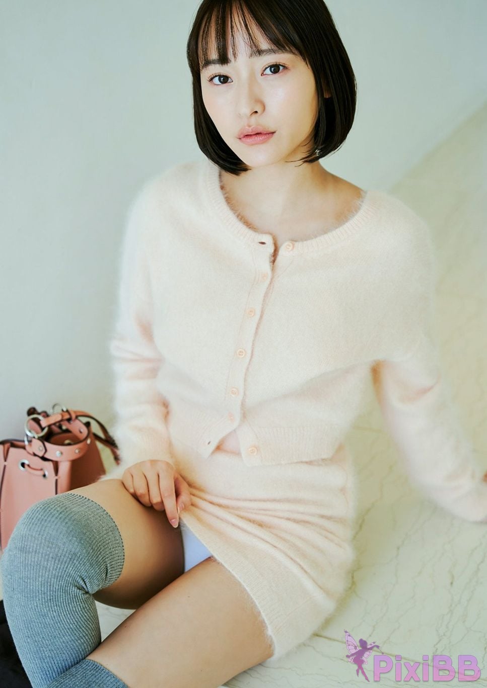 Japanese Idol Kanami Takasaki BUBKA Digital Photo Album When she comes PixiBB (3)